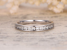wedding ring with dimonds